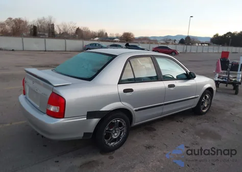 2002 Mazda Protege Dx/Es/Lx z USA, uszkodzony, nr VIN JM1BJ225020501631